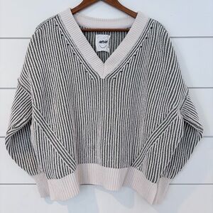 Aerie V-Neck Chunky Knit Sweater Small Sage Green Cream Striped Cozy Oversized